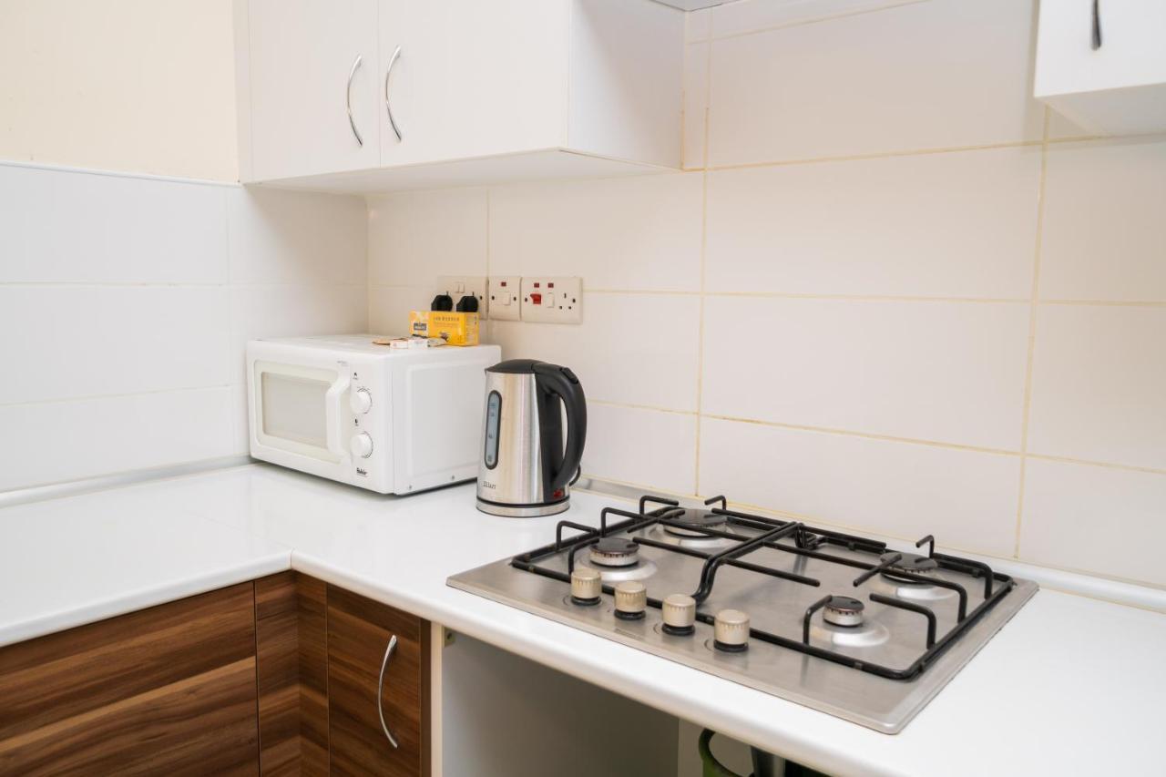 Amazing Two-Bedroom Apartment In Residence Lukomorye D1 With Private Garden Karavas  Exterior photo